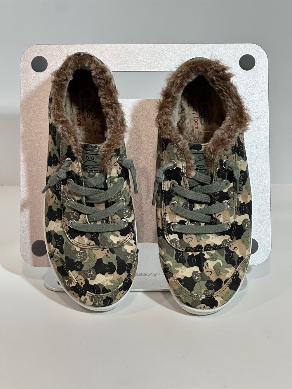 BOBS from Skechers "B Cute" Camouflage Lady’s Sneakers